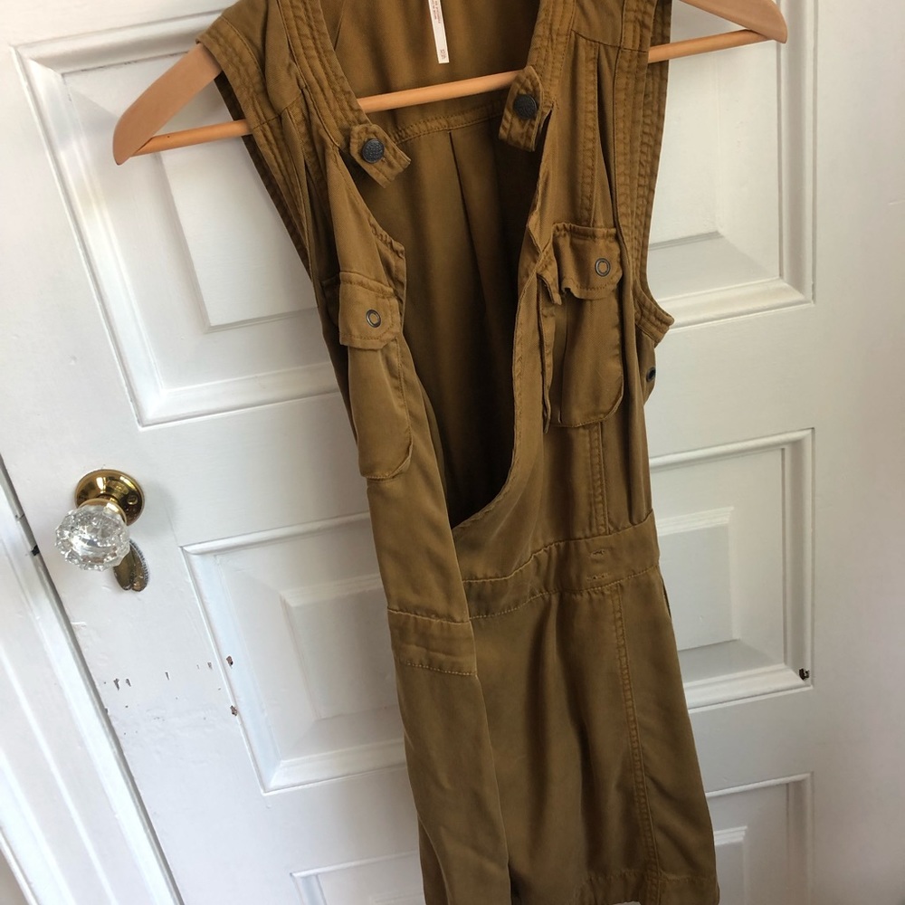 Dress - Picture 4 of 6